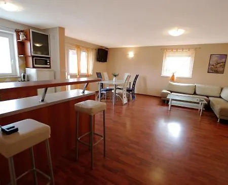 Apartment Apartman 4+1 Id 362 *
